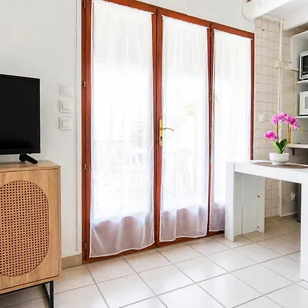 Cosy, Familiale, Terrasse, Piscine & Parking