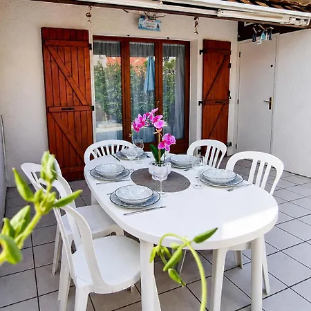 Cosy, Familiale, Terrasse, Piscine & Parking *